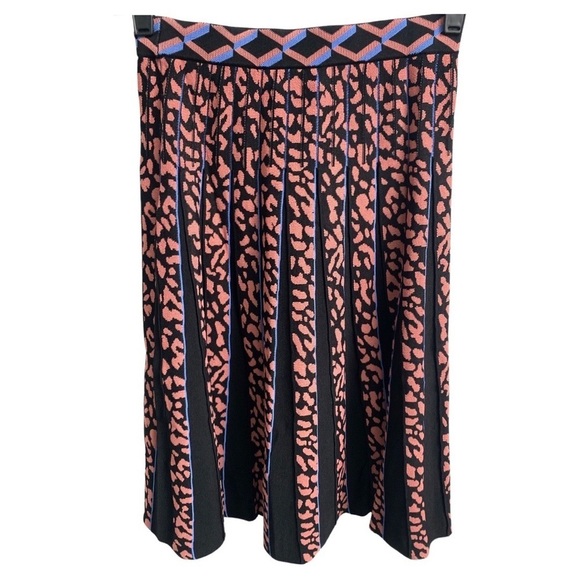 Diane Von Furstenberg Susan Skirt Pleated Jacquard-Knit Skirt Size Small NEW - Picture 8 of 14